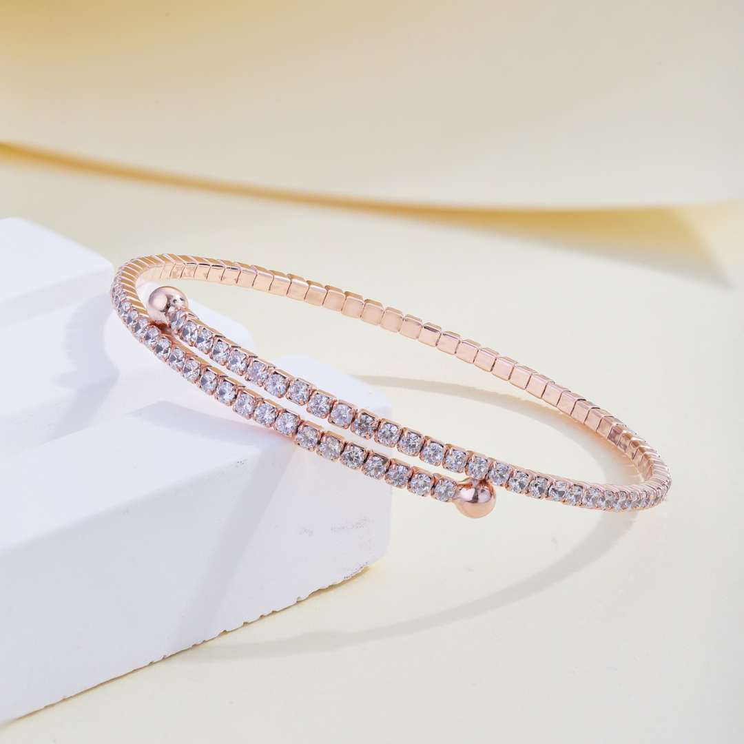 {
"Love Lucky": "Love Lucky",
"Row of Diamonds Round Fashion Bracelet": "Pulsera de moda redonda con hilera de diamantes"
}