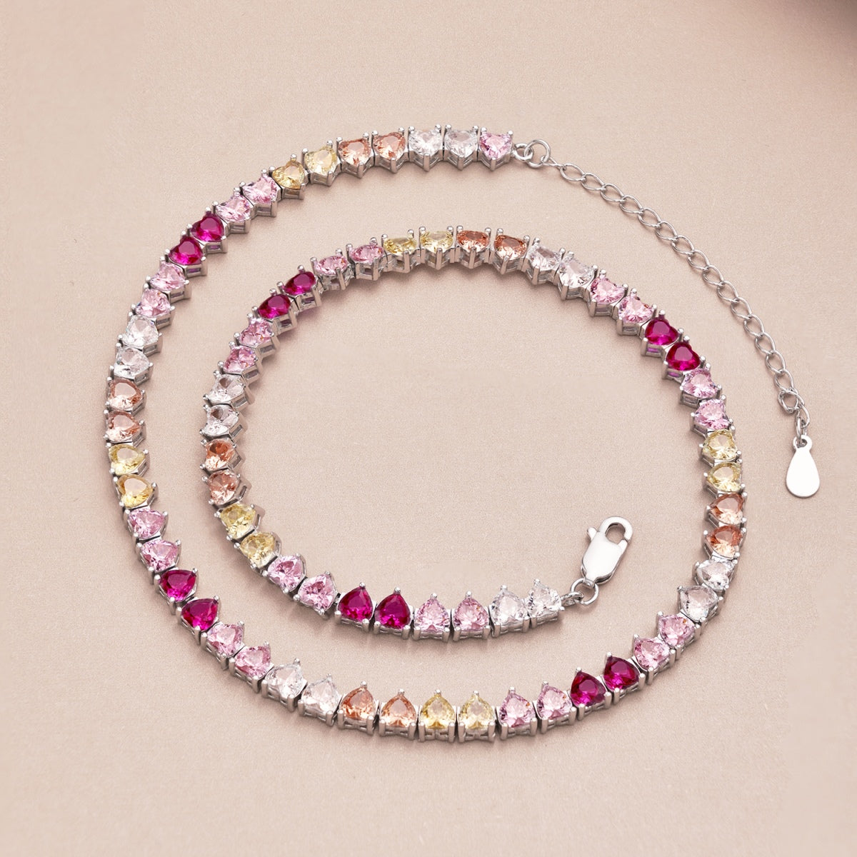 {
"Love Lucky": "Love Lucky",
"Sparkling Colorful Full Heart Tennis Necklace": "Collar de tenis con corazones brillantes y coloridos"
}