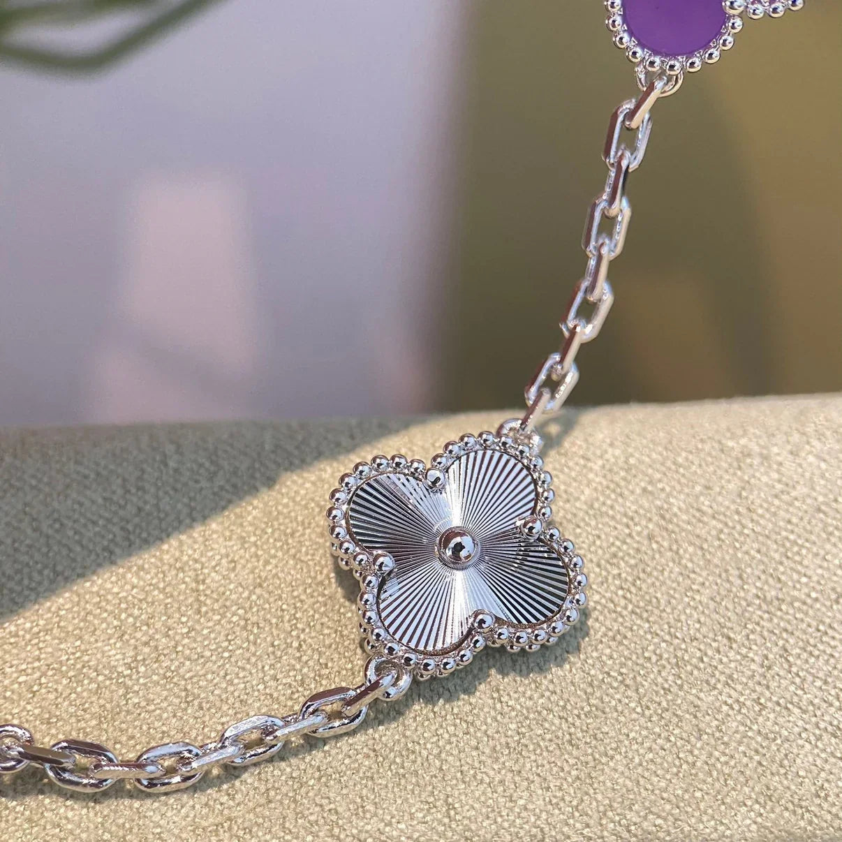 [Love Lucky] CLOVER 5 MOTIF VIOLET BRACELET COLLECTION