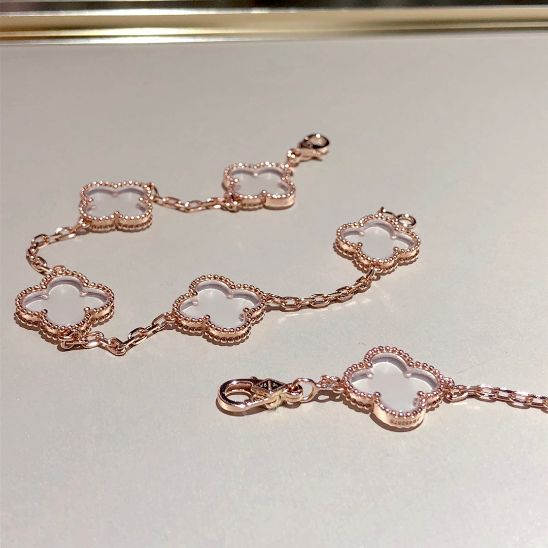[Love Lucky] Armband aus Bergkristall mit Kleeblatt-Motiv und 5 Roségold