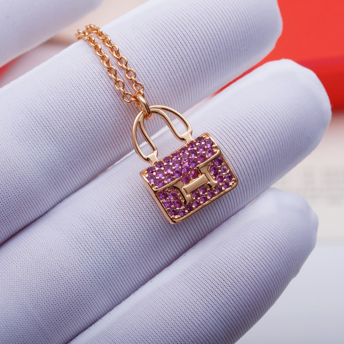 [Love Lucky]CONSTANCE PEDANT PURPLE DIAMOND NECKLACE