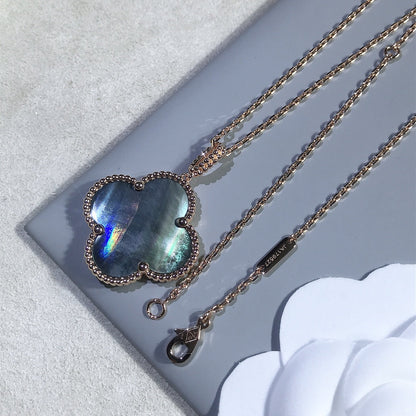 [Love Lucky] COLLIER GRAND TRÈFLE 25 MM DORÉ NACRE FONCÉE