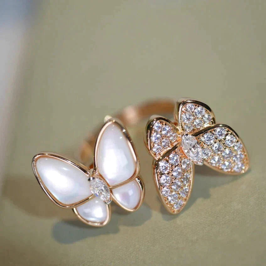 {
  "Love Lucky": "Love Lucky",
  "TWIN BUTTERFLY DIAMOND MOP RING": "雙蝶鑽石珍珠母貝戒指"
}