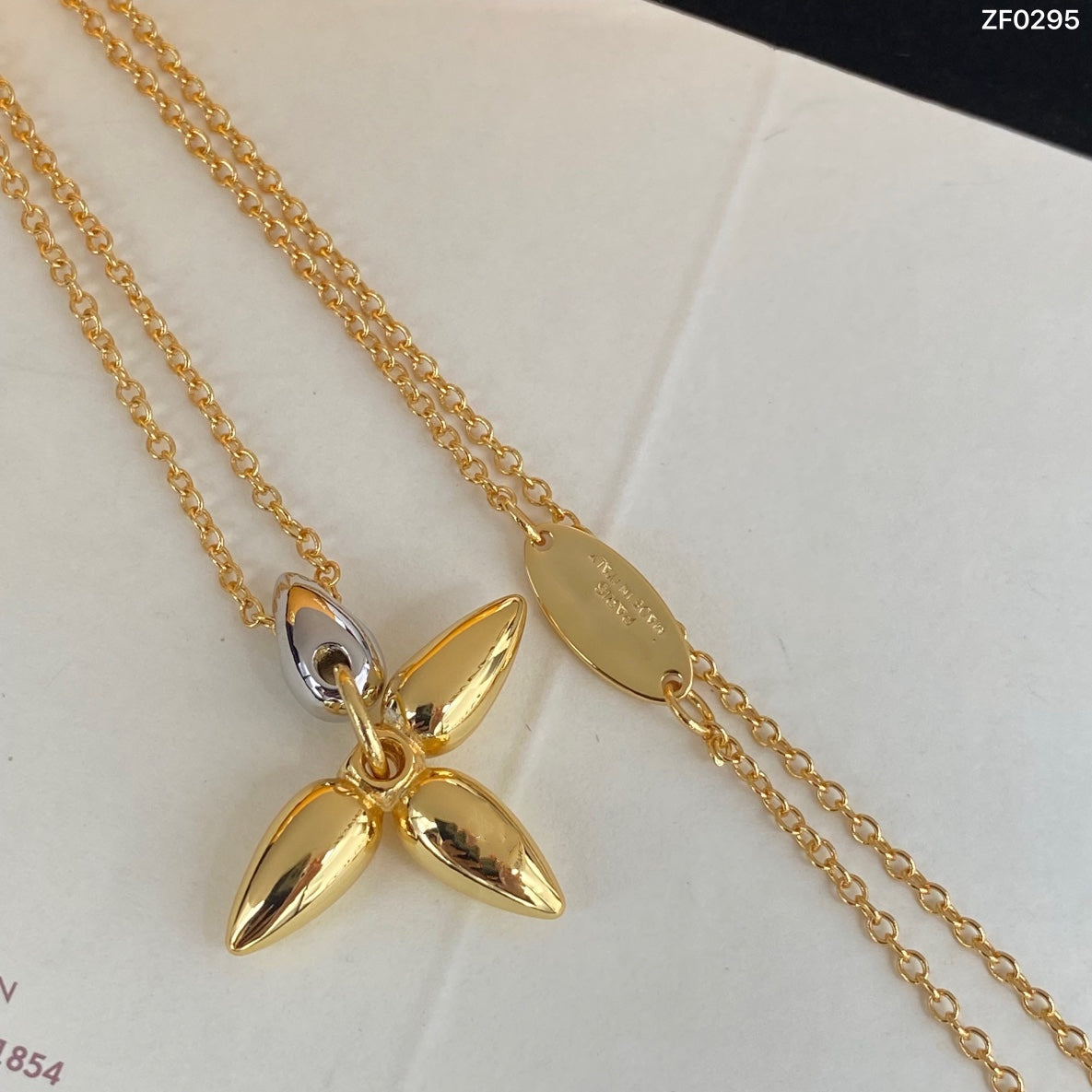 [Love Lucky]COLLAR LOUISETTE PEDANT DE ORO