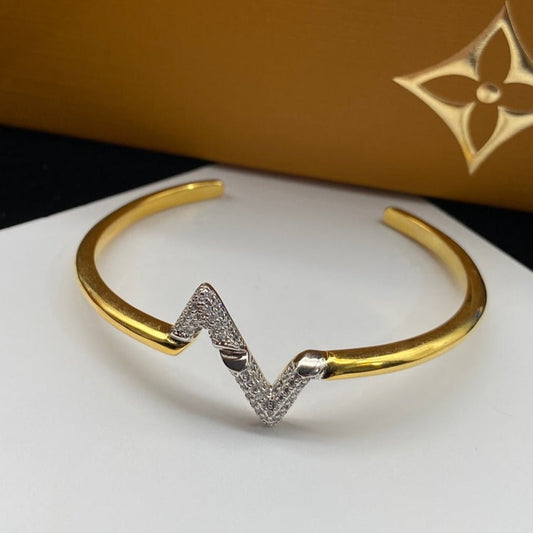 [Love Lucky]BRACELET OUVERT VOLTE DIAMANT INVERSÉ OR