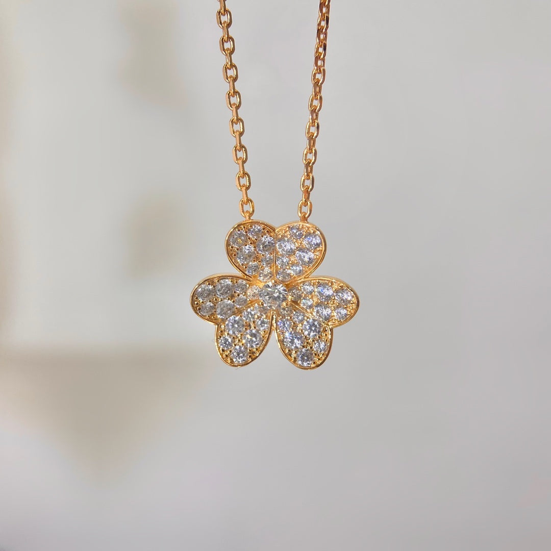 [Love Lucky]COLLIER FLEUR EN DIAMANTS