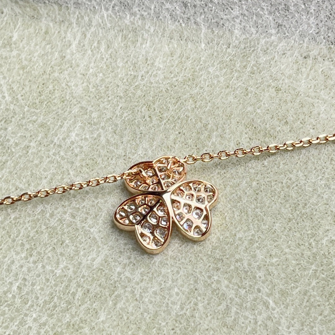 [Love Lucky]COLLIER FLEUR EN DIAMANTS
