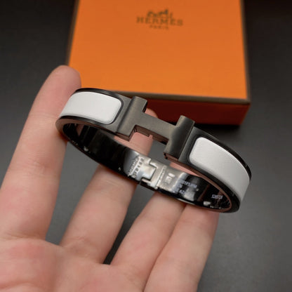 [ラブラッキー]Hブレスレット 12MM ブラック ホワイト セラミック