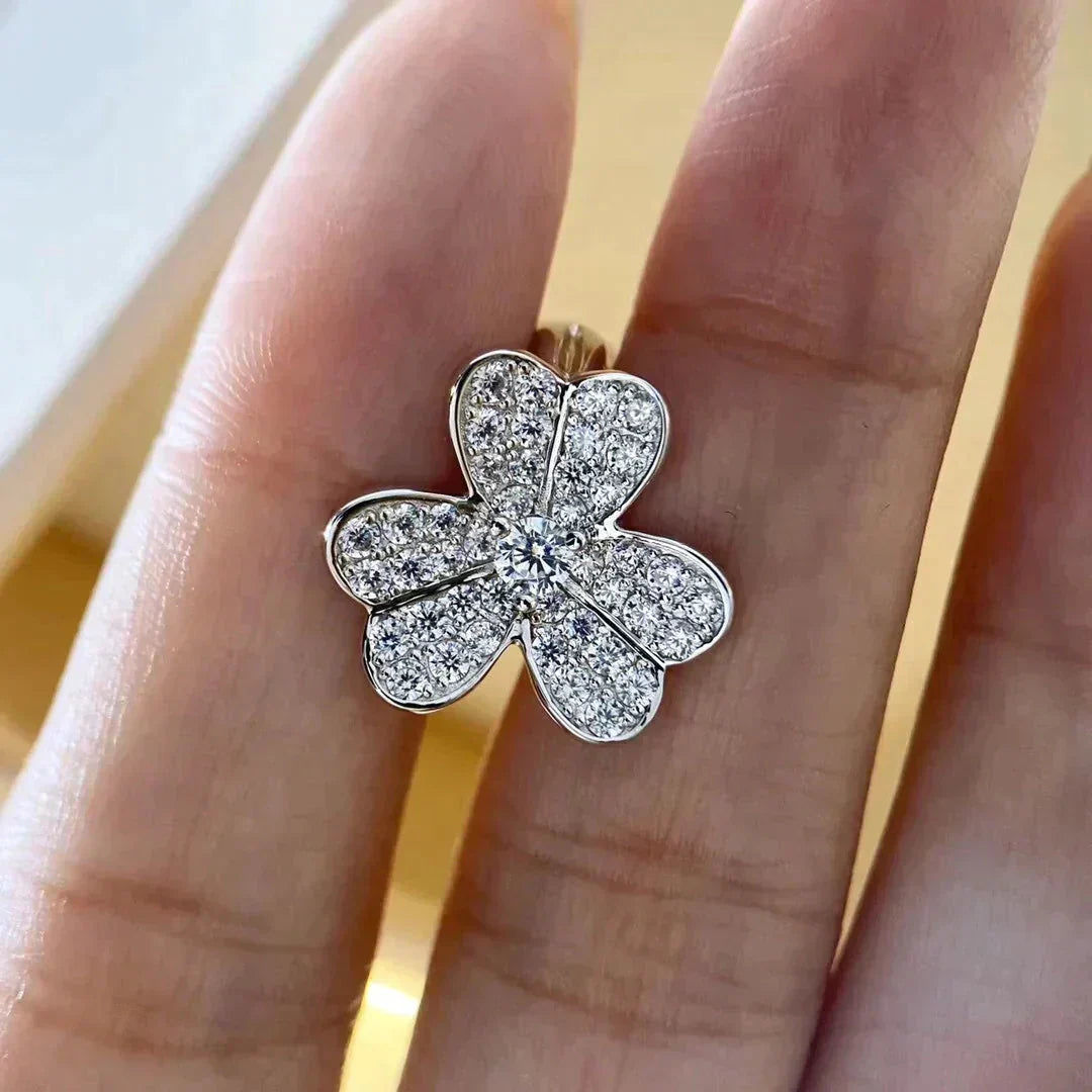 [Love Lucky]CLOVER COMOS DIAMOND EARRINGS SILVER