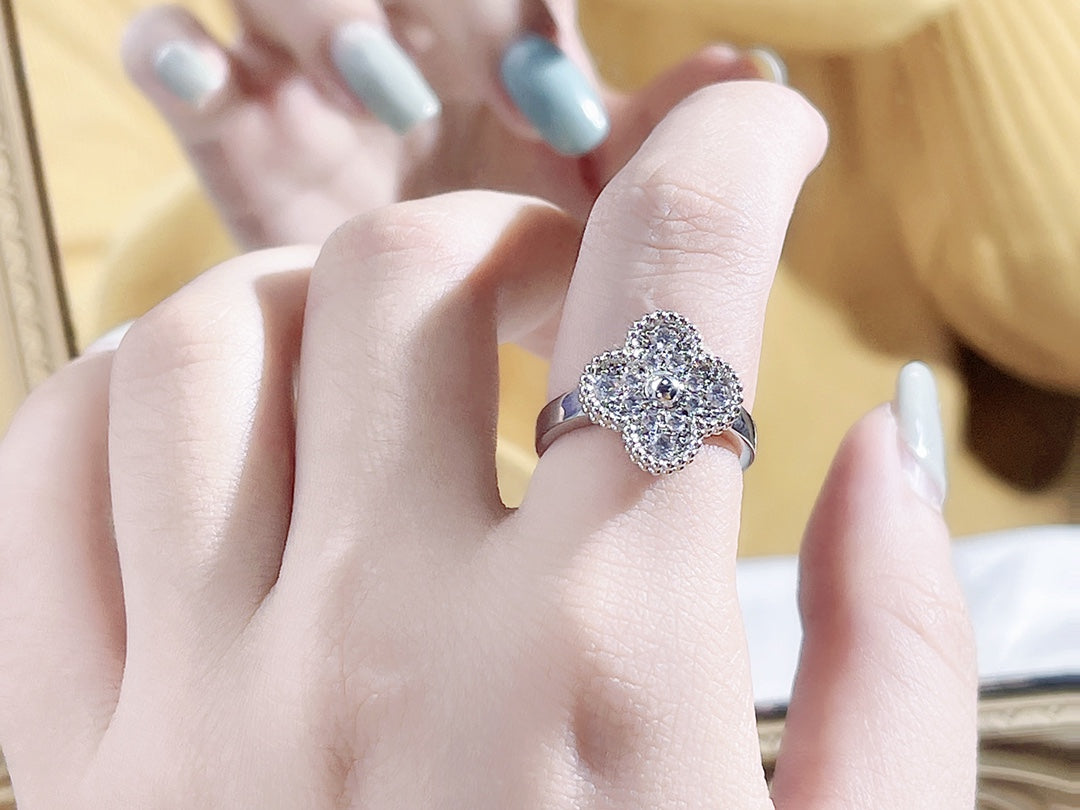 [Love Lucky] KLEE-DIAMANTRING