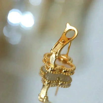 [Love Lucky]CLOVER MEDIUM 1 MOTIFS  WHITE MOP STUD EARRINGS
