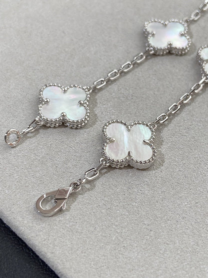 [Love Lucky]CLOVER WHITE PEARL MOP 5 MOTIF BRACELET COLLECTION