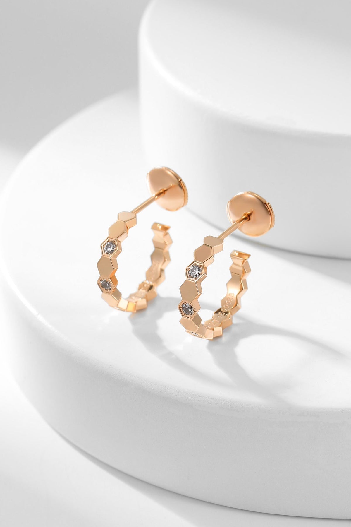 [Love Lucky]BEE LOVE DIAMOND HOOP EARRINGS