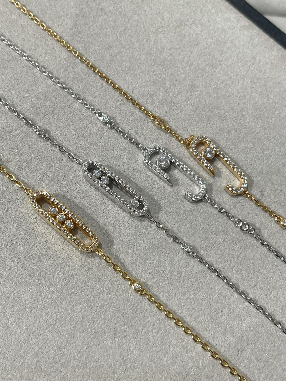 [Love Lucky]BABY MOVE DIAMOND BRACELET