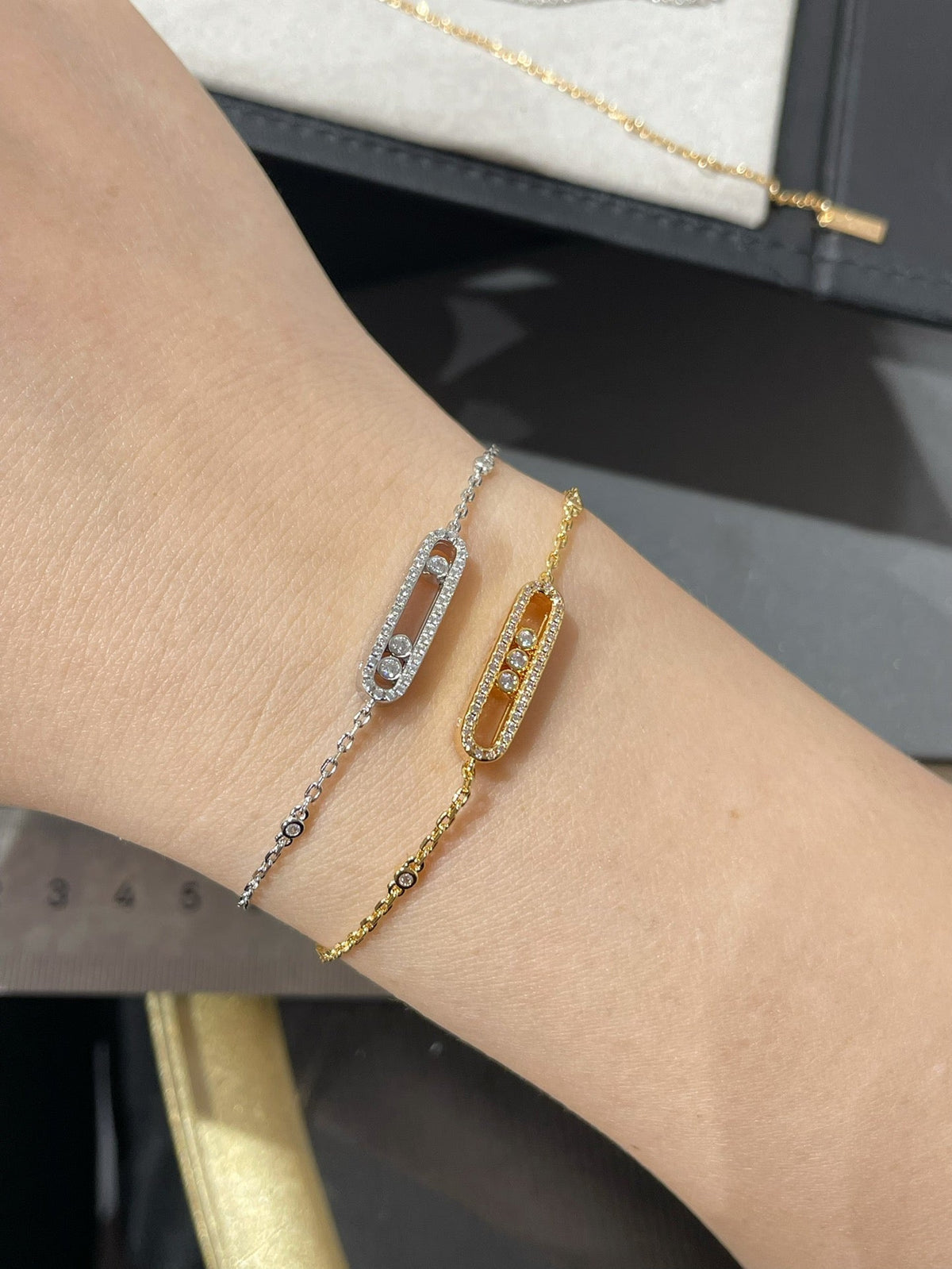 [Love Lucky]BABY MOVE DIAMOND BRACELET