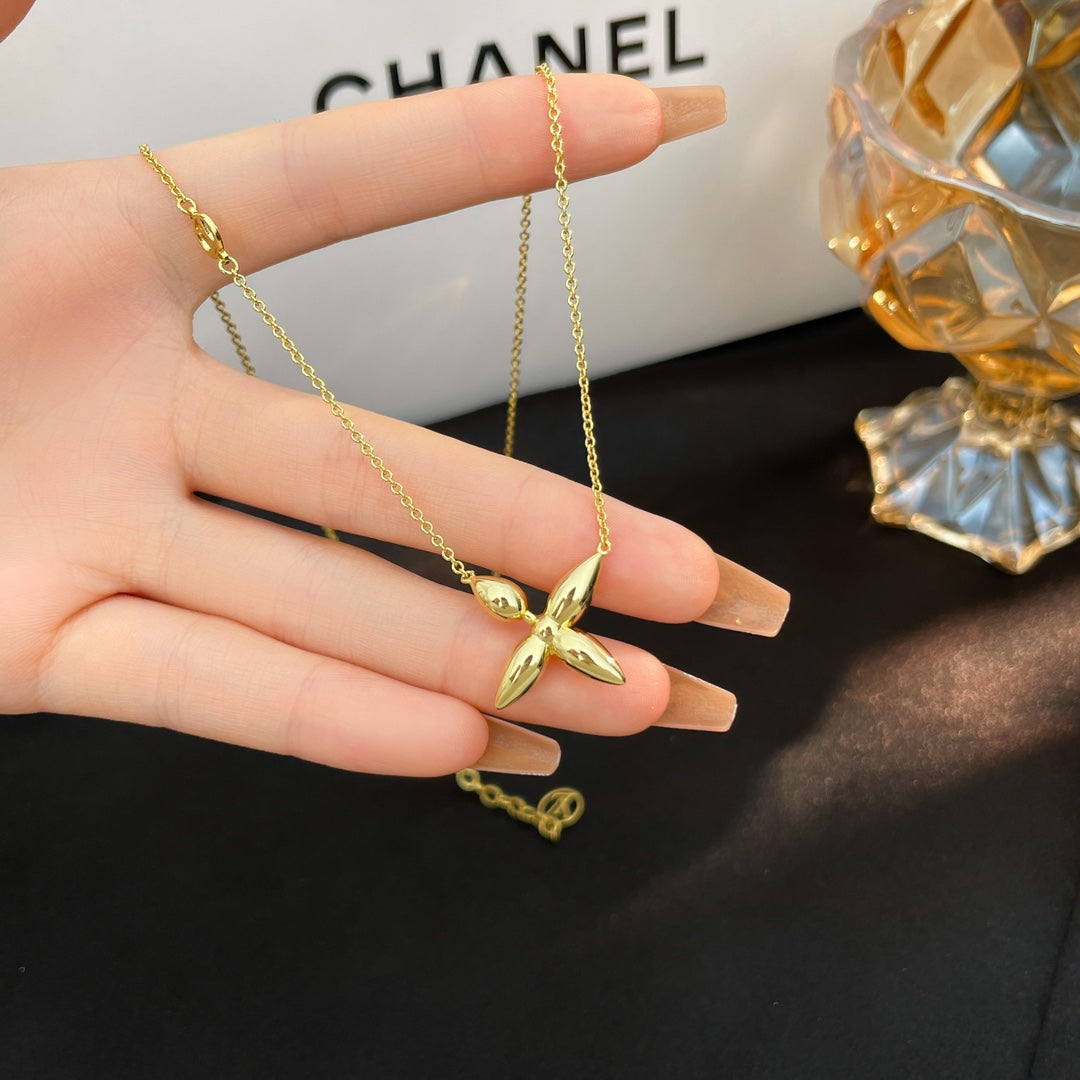 [Love Lucky]COLLAR LOUISETTE DORADO