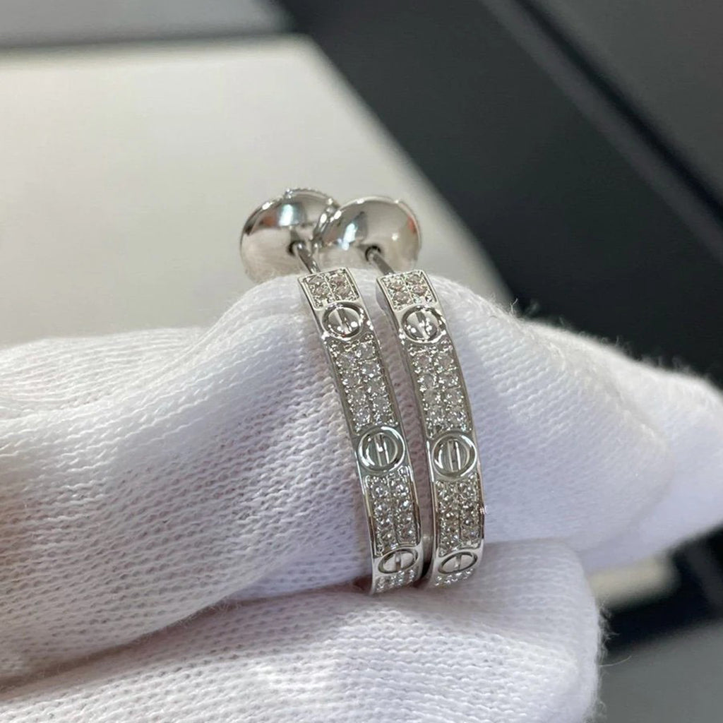 [Love Lucky]LOVE EARRINGS 3.6MM DIAMOND PAVED