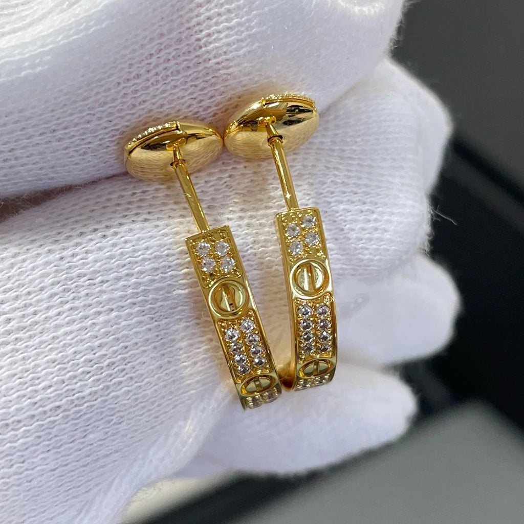 [Love Lucky]LOVE EARRINGS 3.6MM DIAMOND PAVED