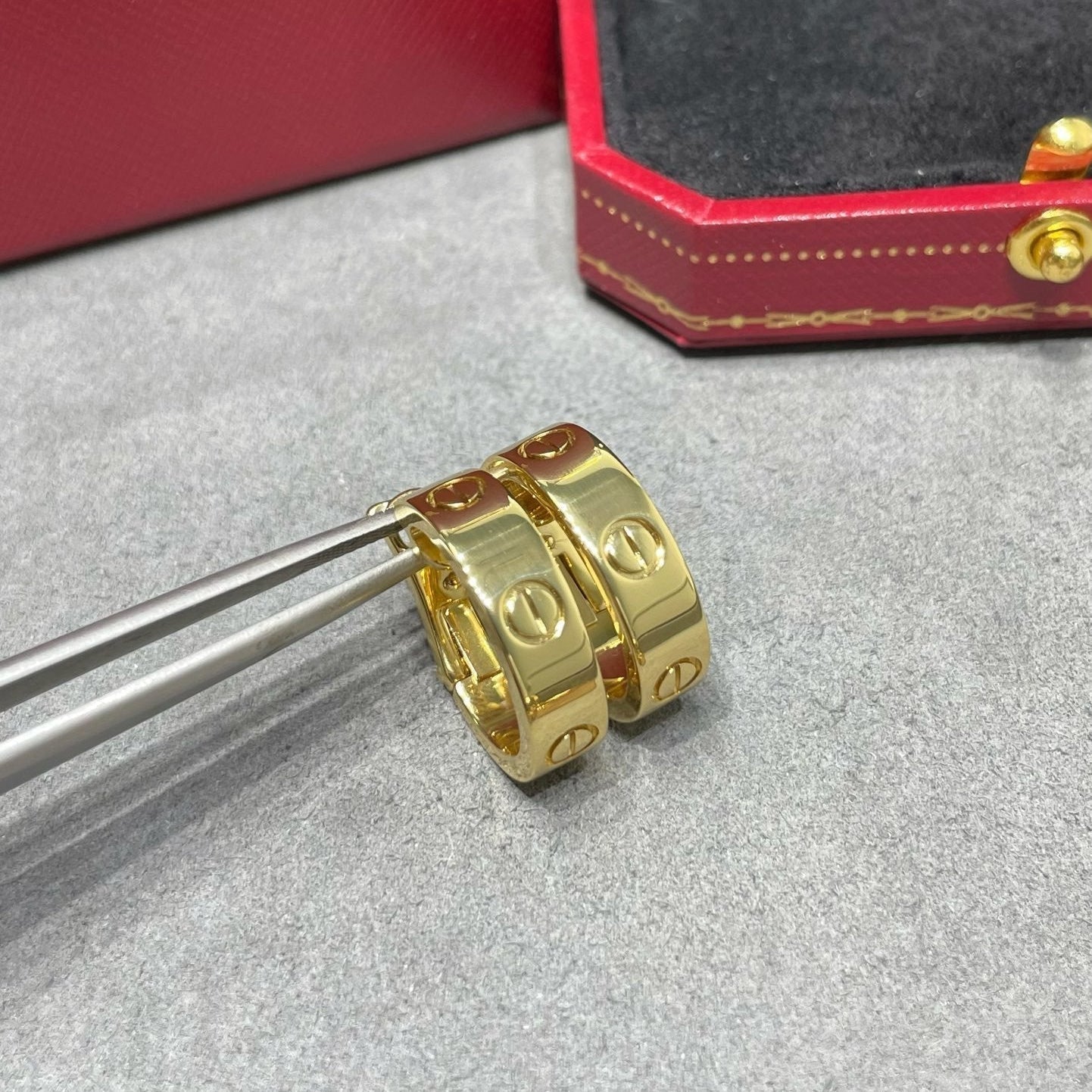 [Love Lucky]LOVE 5.5MM EARRINGS
