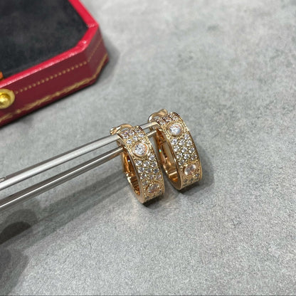 [Love Lucky]LOVE 5.5MM DIAMOND PAVED EARRINGS