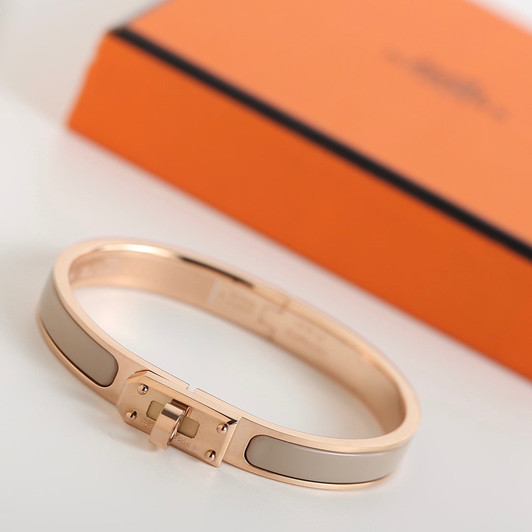 [Love Lucky]HM KELLY GREY BRACELET