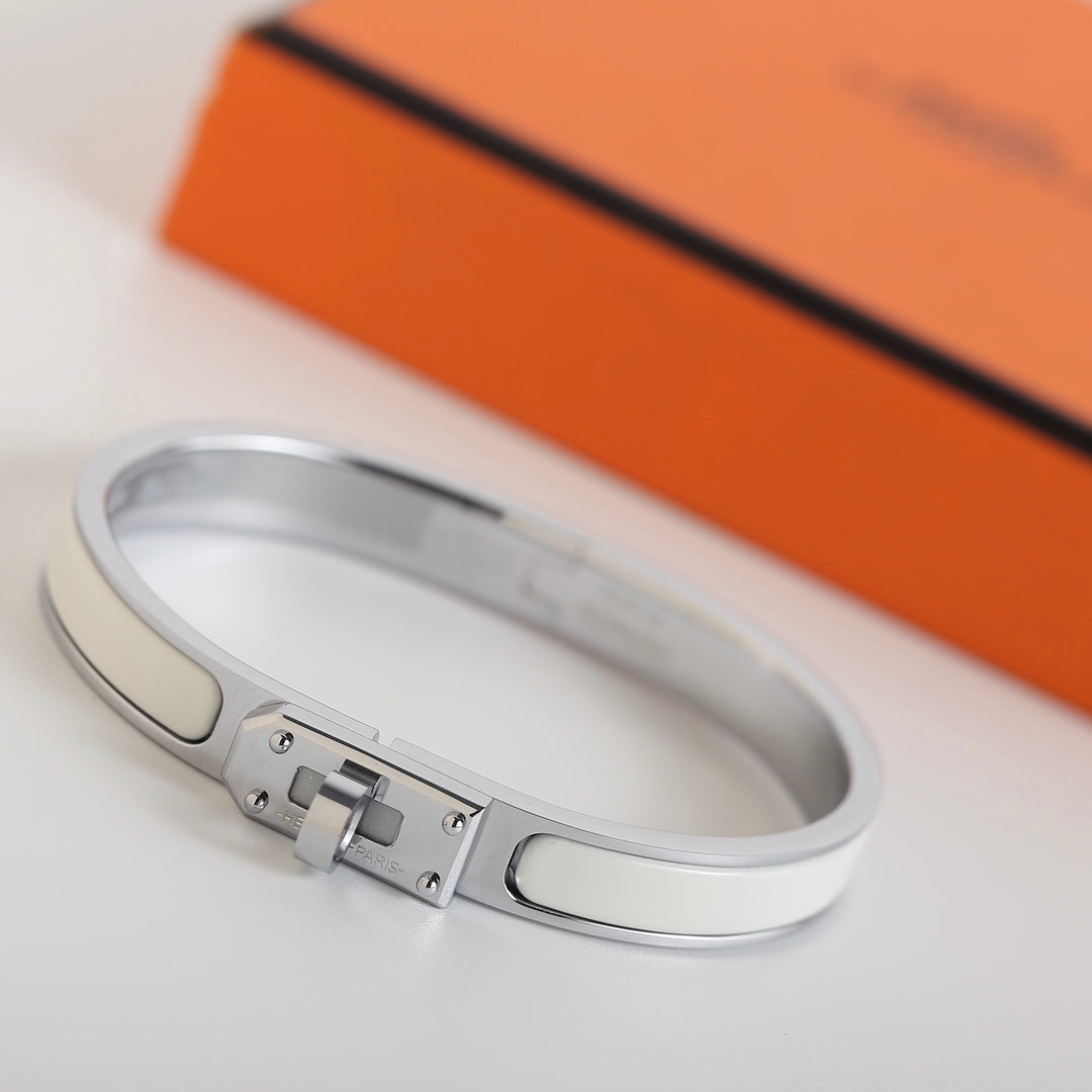 [Love Lucky]HM KELLY WHITE BRACELET