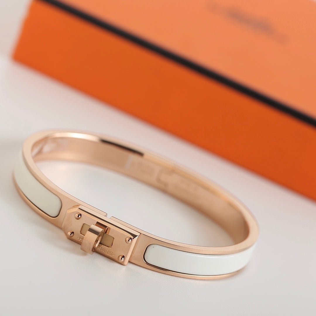 [Love Lucky]HM KELLY WHITE BRACELET