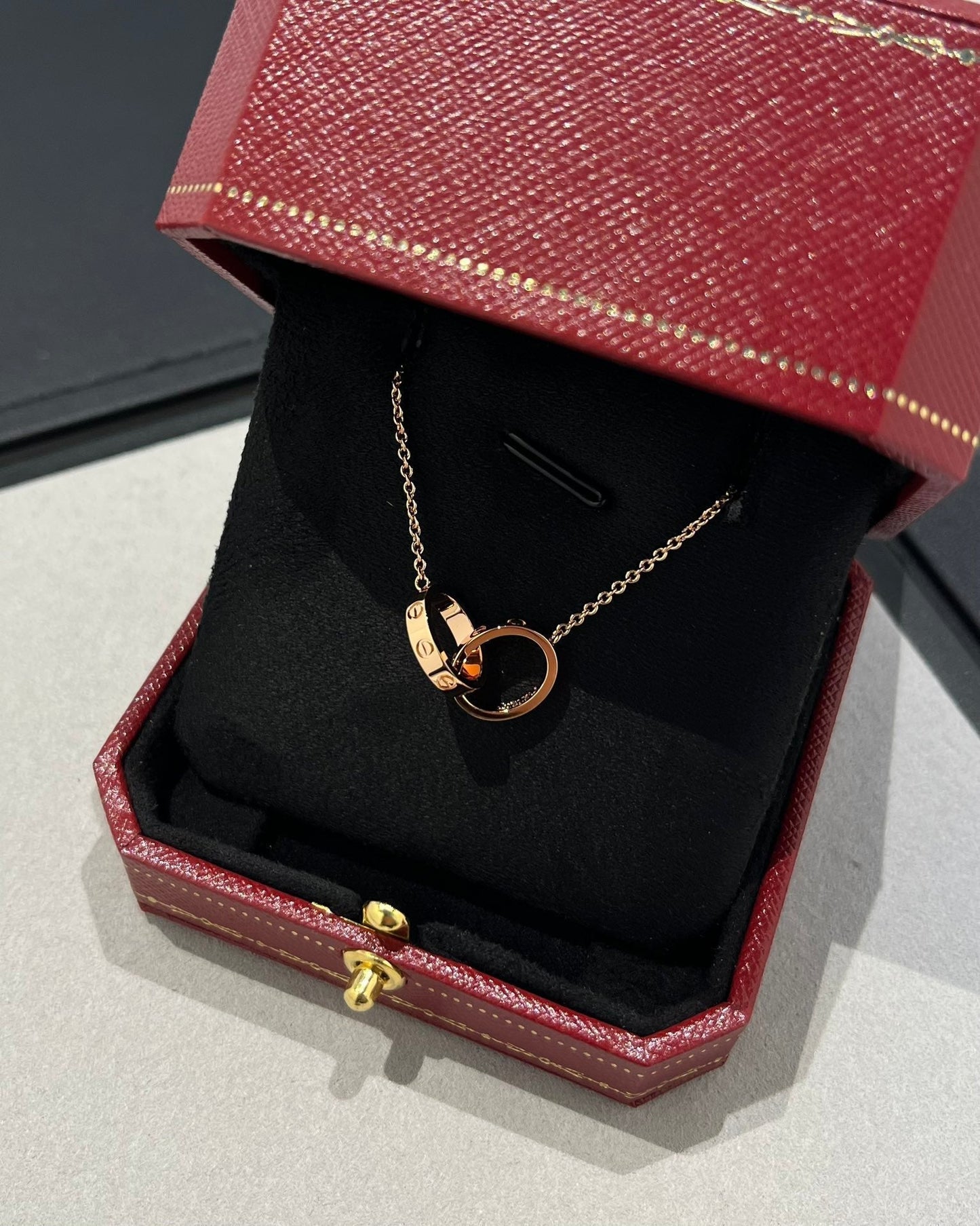 [Love Lucky] LIEBESHALSKETTE DOPPELRING ROSA GOLD 