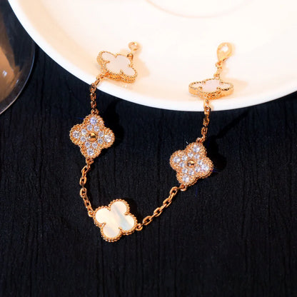 [Love Lucky]CLOVER WHITE PEARL MOP 5 MOTIF BRACELET COLLECTION