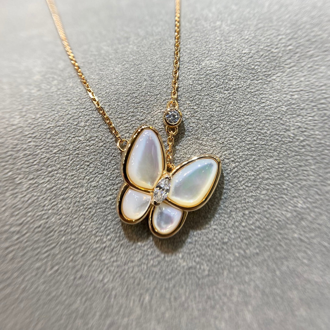 [Love Lucky]COLLAR DE DIAMANTES DE MARIPOSA