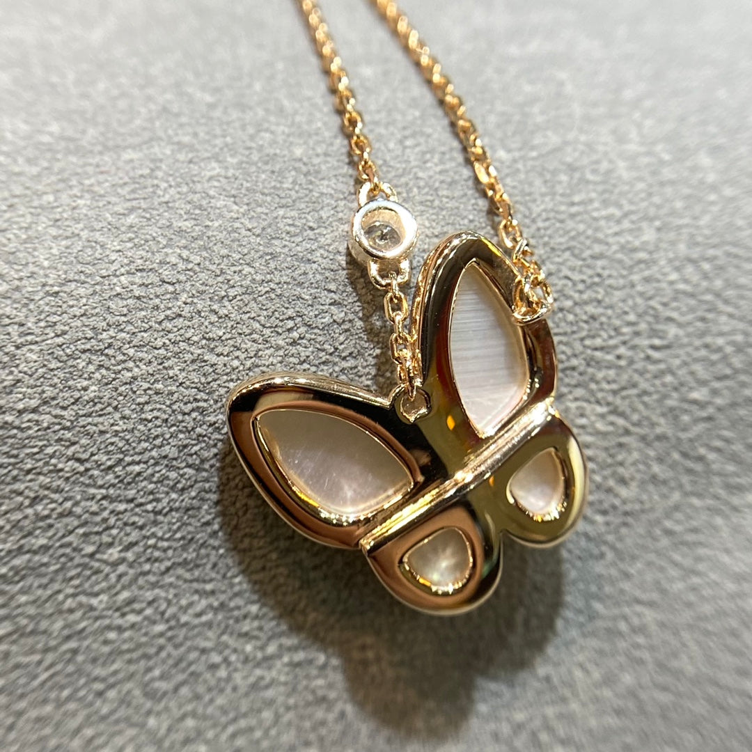 [Love Lucky]COLLAR DE DIAMANTES DE MARIPOSA