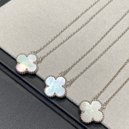 [Love Lucky]CLOVER MEDIUM SILVER WHITE MOP NECKLACE