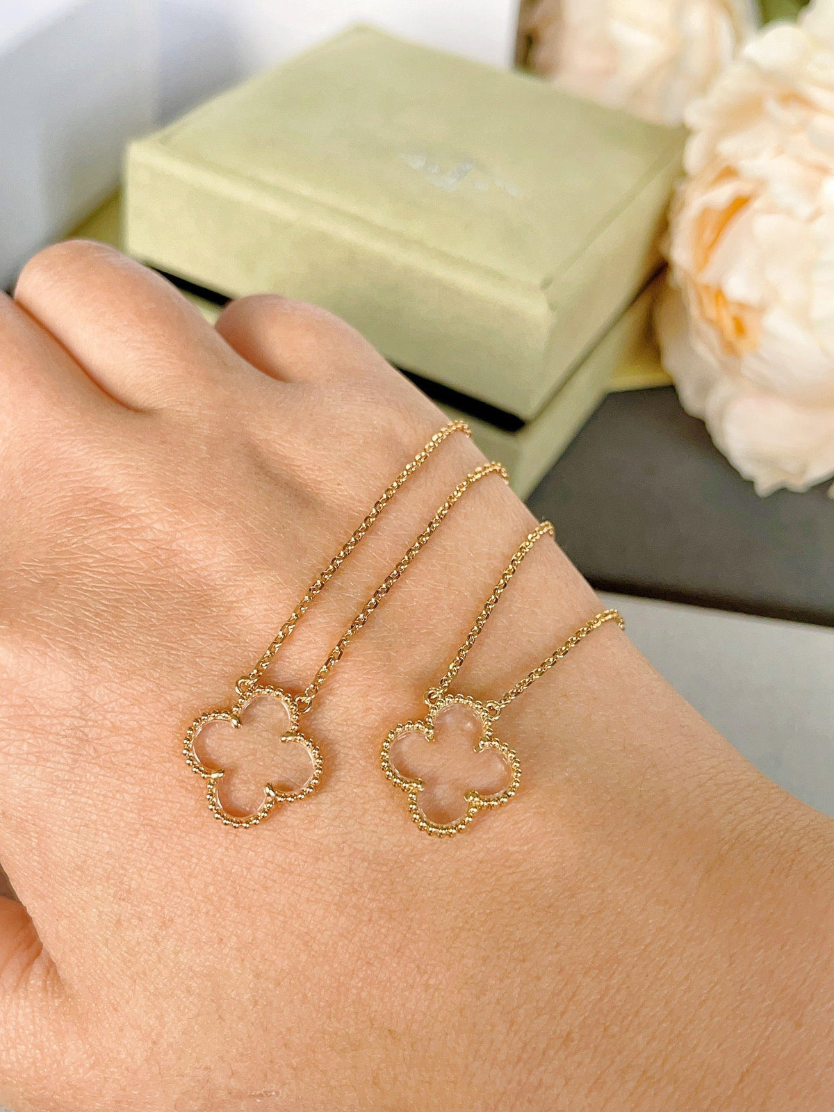 [Love Lucky]COLLIER TRÈFLE CRISTAL DE ROCHE OR ROSE