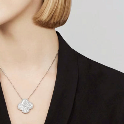 [Love Lucky]CLOVER 25MM LARGE PENDANT DIAMOND PAVED SILVER NECKLACE
