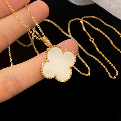 [Love Lucky]COLLAR CON COLGANTE GRANDE CLOVER 25MM NÁCAR