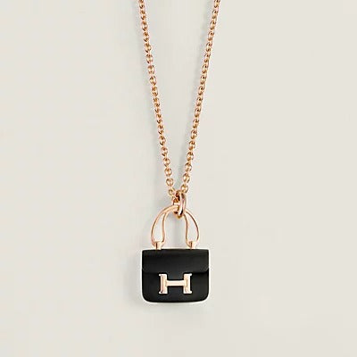 [Love Lucky]WOMEN'S HM AMULETTES CONSTANCE PENDANT NECKLACE