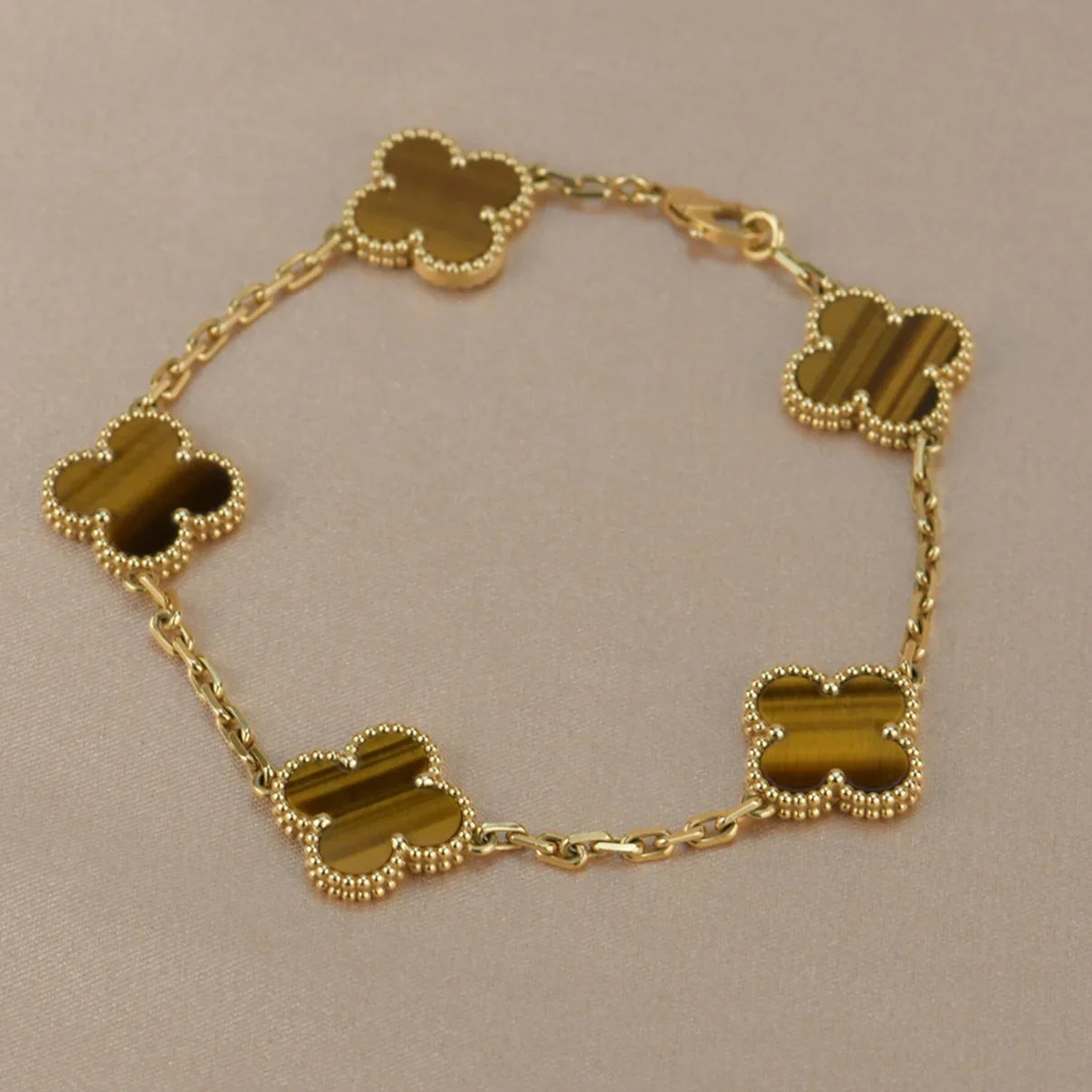 [Love Lucky] CLOVER 5 MOTIFS TIGER EYE BRACELET COLLECTION