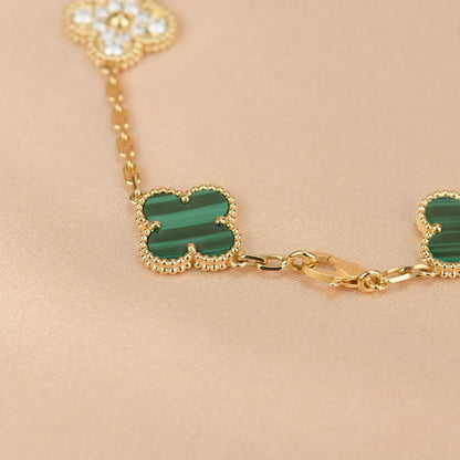 [Love Lucky] CLOVER 5 MOTIF MALACHITE BRACELET COLLECTION