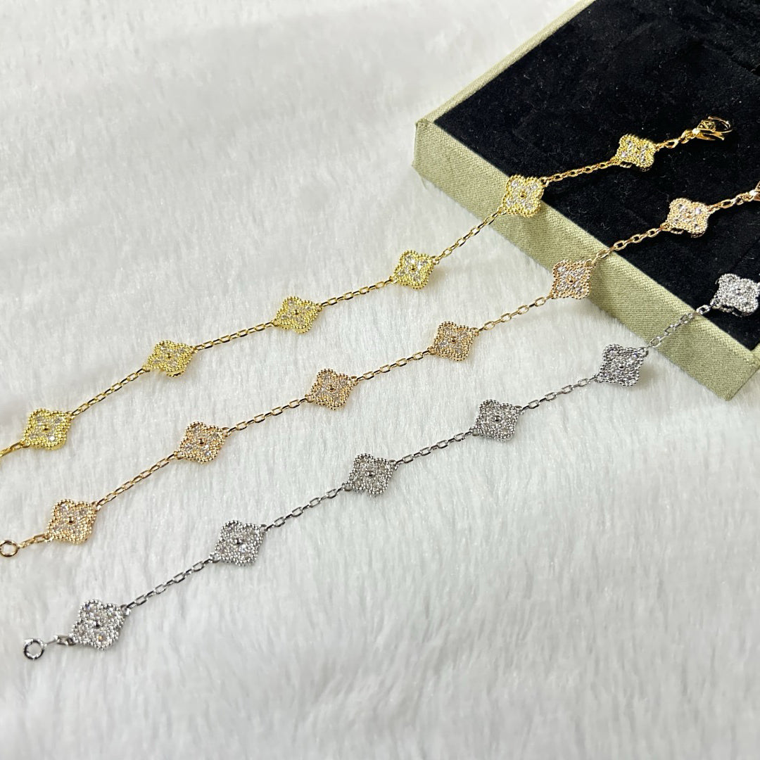 [Love Lucky]CLOVER 6 MOTIF DIAMOND BRACELET