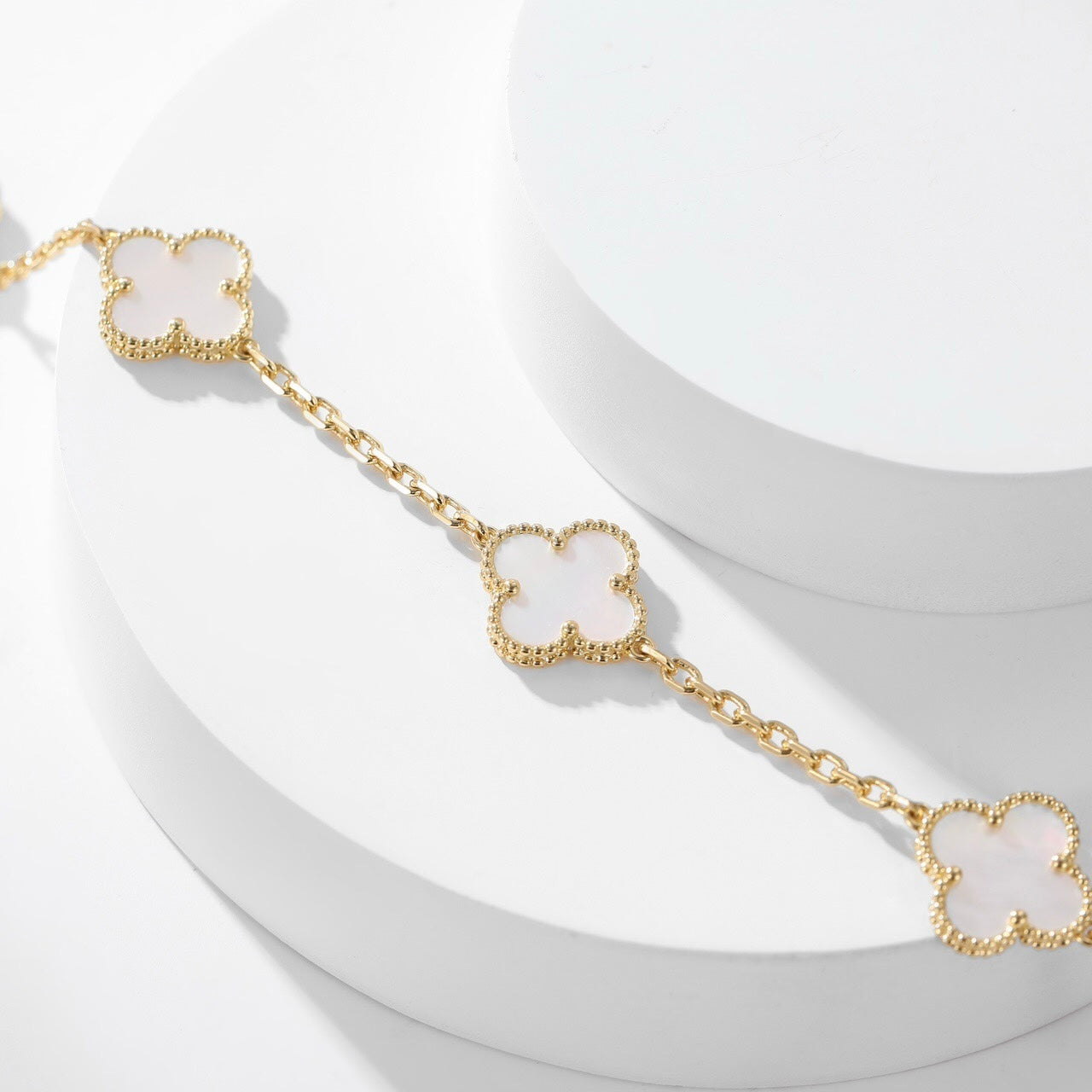 [Love Lucky]CLOVER 10 MOTIFS WHITE MOTHER OF PEARL NECKLACE