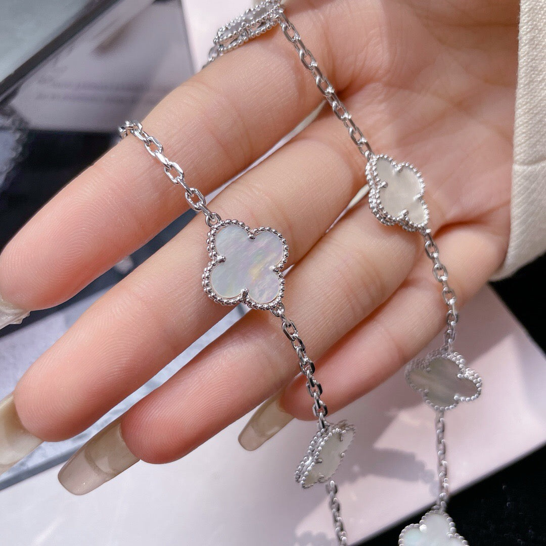 [Love Lucky]CLOVER 10 MOTIFS WHITE MOTHER OF PEARL NECKLACE
