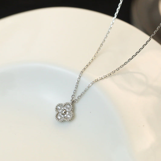 [Love Lucky]COLLAR CON COLGANTE CLOVER MINI DE 9.5 MM CON DIAMANTE