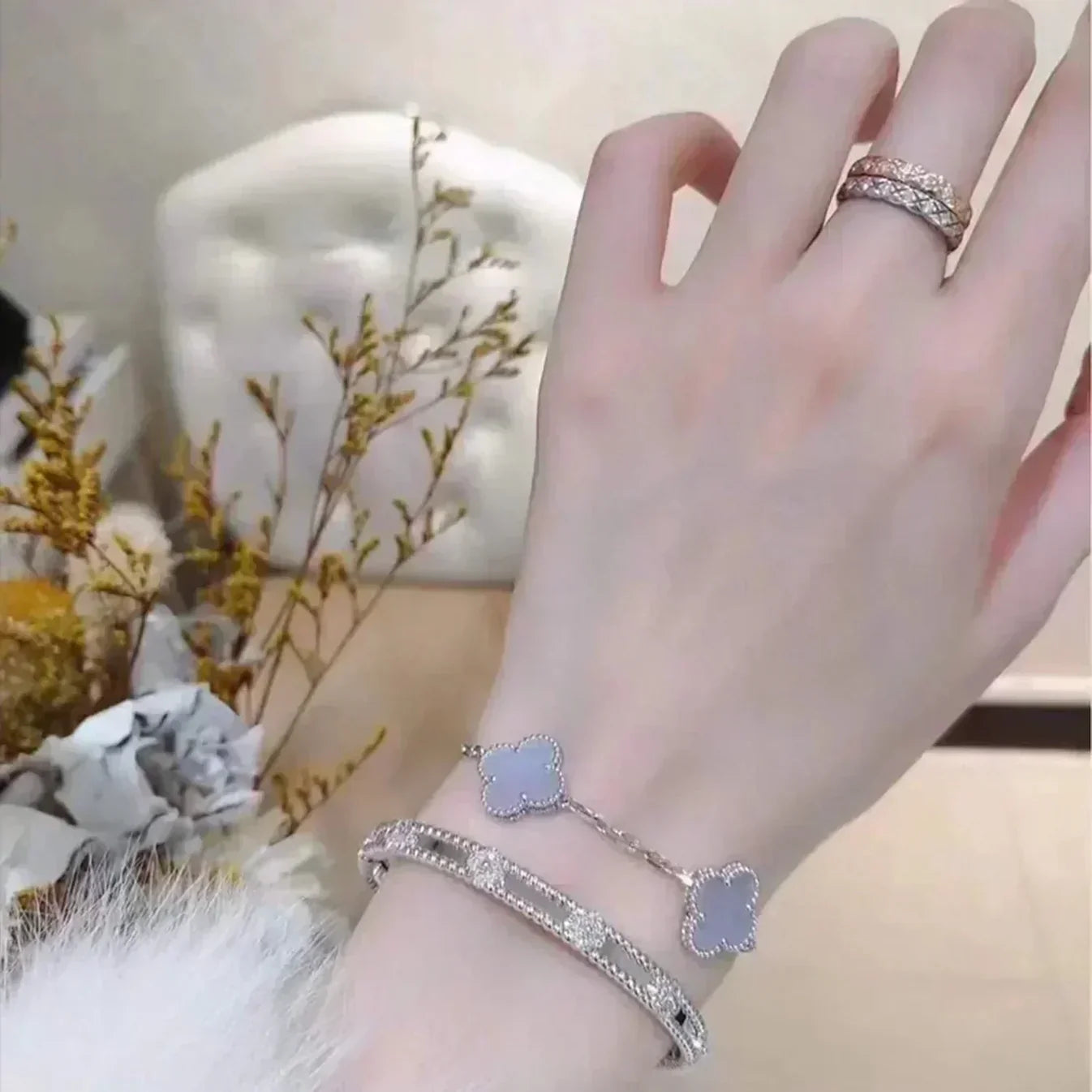 [Love Lucky] CLOVER 5 MOTIF PURPLE CHALCEDONY BRACELET COLLECTION