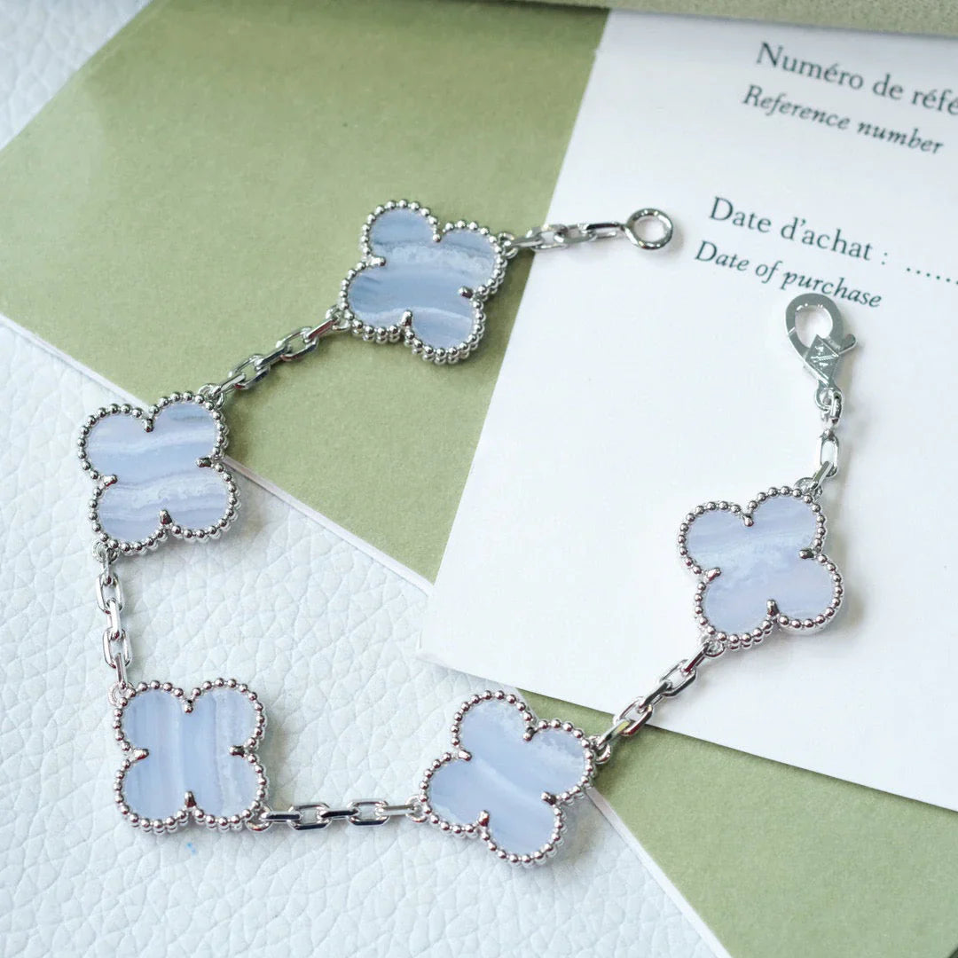 [Love Lucky] CLOVER 5 MOTIF PURPLE CHALCEDONY BRACELET COLLECTION