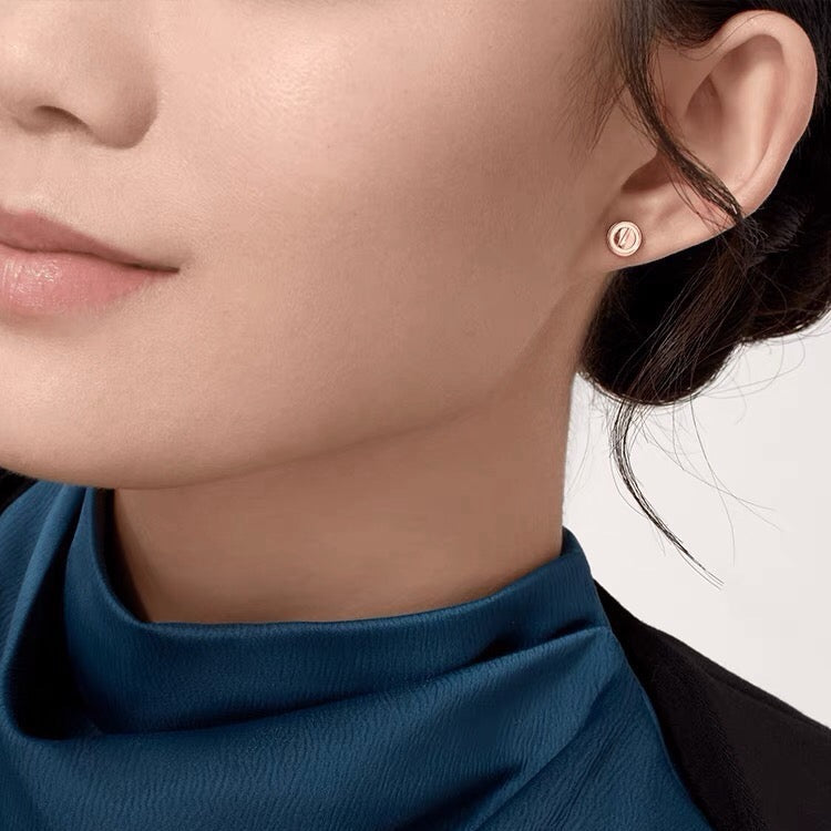 [Love Lucky]LOVE EARRINGS 7.2MM