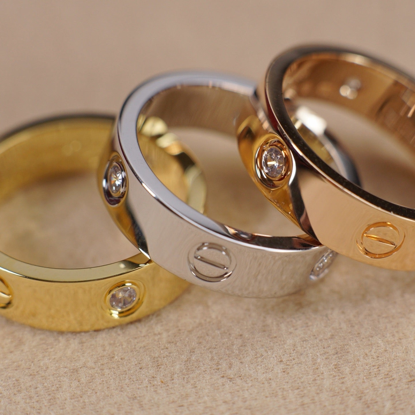 [Love Lucky]LOVE 5.5MM 3 DIAMOND RING