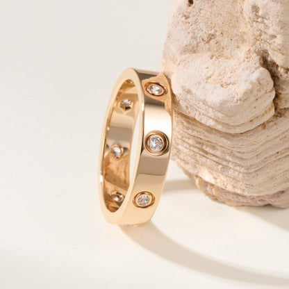 [Love Lucky]LOVE 4MM 8 DIAMOND RING