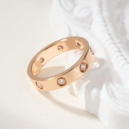 [Love Lucky]LOVE 4MM 8 DIAMOND RING