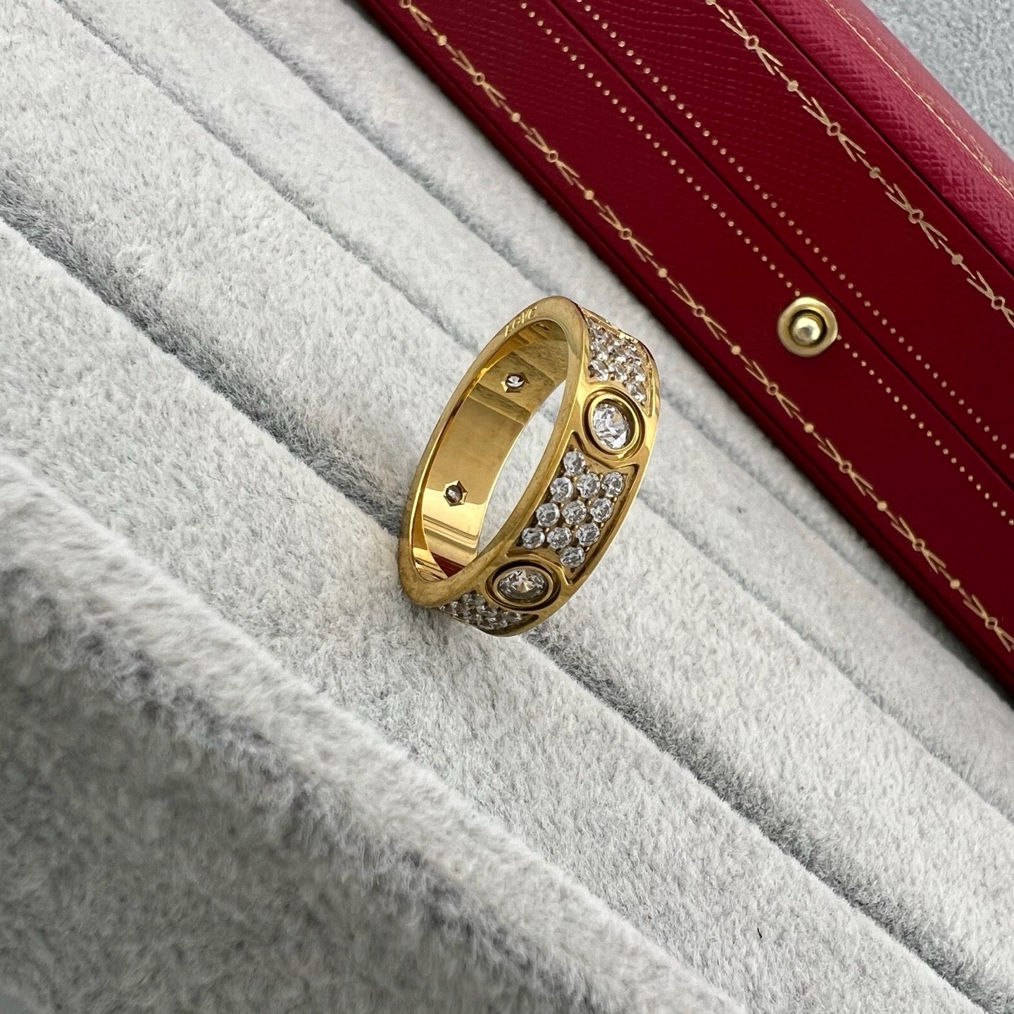 [Love Lucky]LOVE 5.5MM FULL-PAVE 6-DIAMOND RING