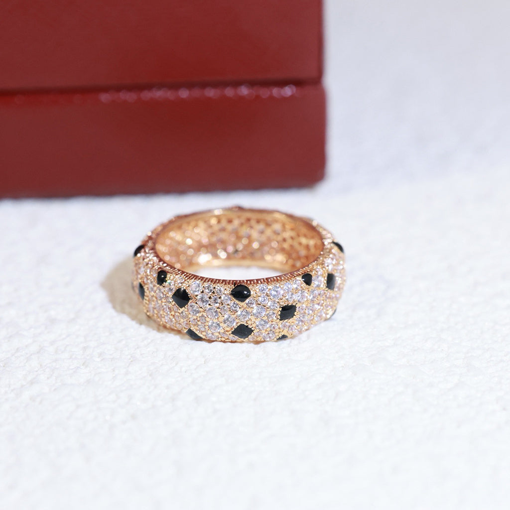 [Love Lucky]PANTHERE SPOTTED FULL DIAMOND RING